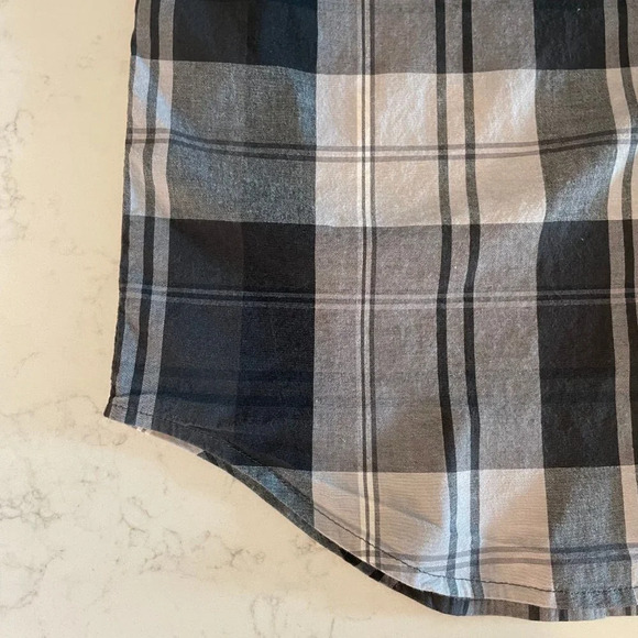 Columbia Short Sleeve Regular Fit Button Down Plaid Cotton Shirt Grey + Wht Sz S - Picture 4 of 12
